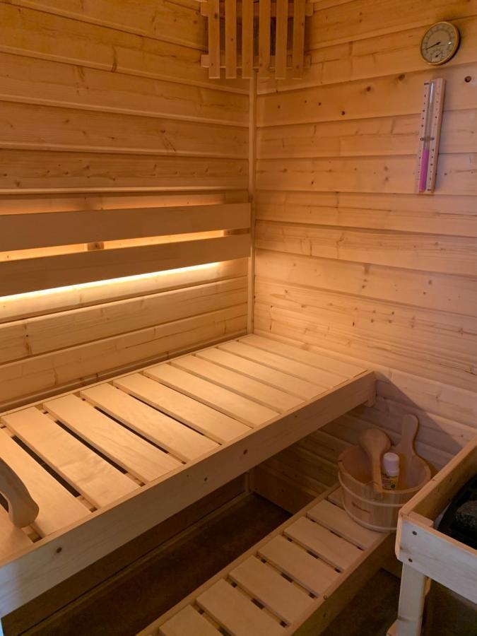Idyllische Fewo Belling Spa - Eigene Sauna Und E-Ladesaeule Dresden Exterior foto
